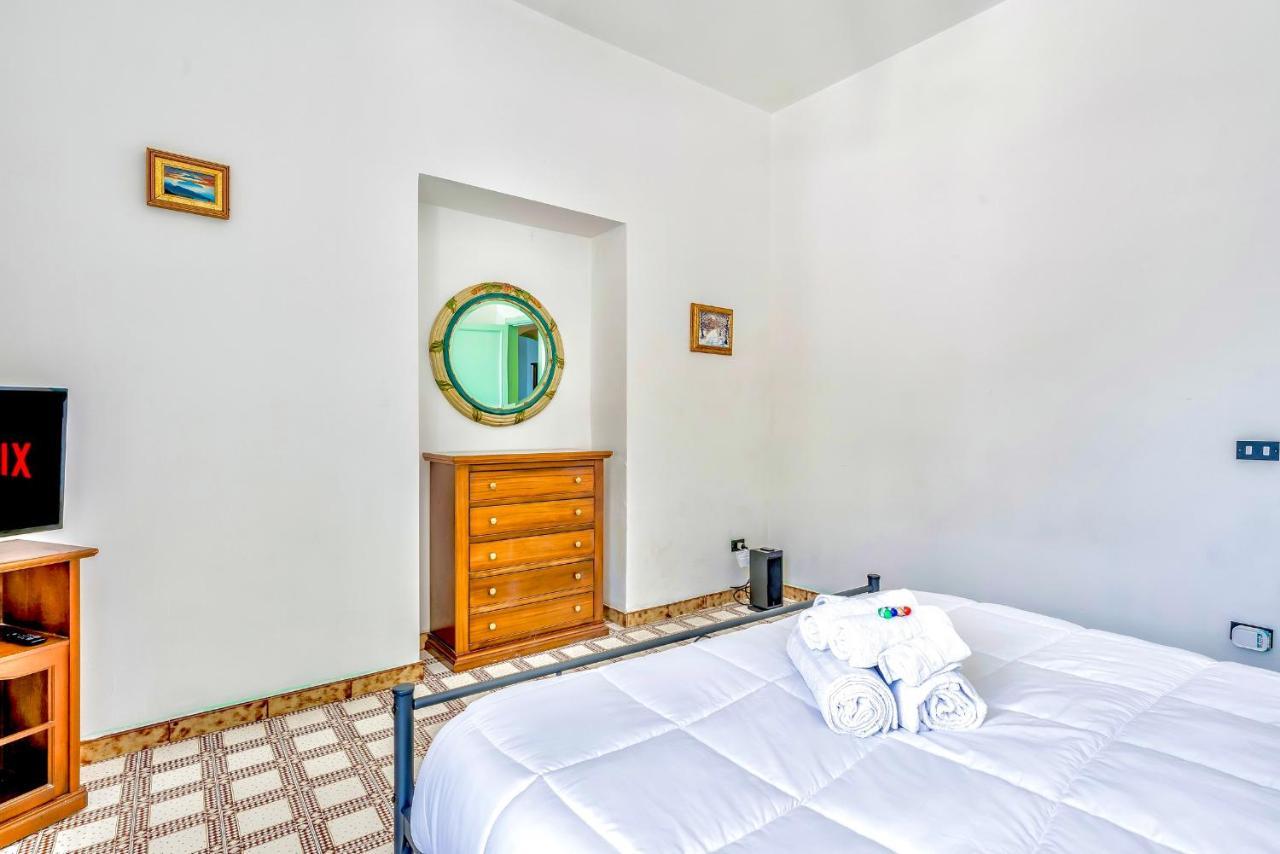 Positano Heart - Sea View - Near Shops And Restaurants Villa Bagian luar foto